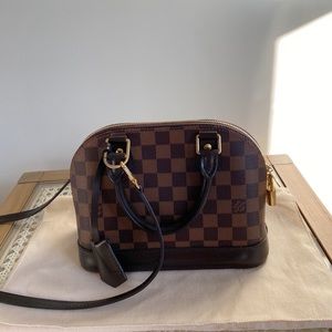 Louis Vuitton Handbag
